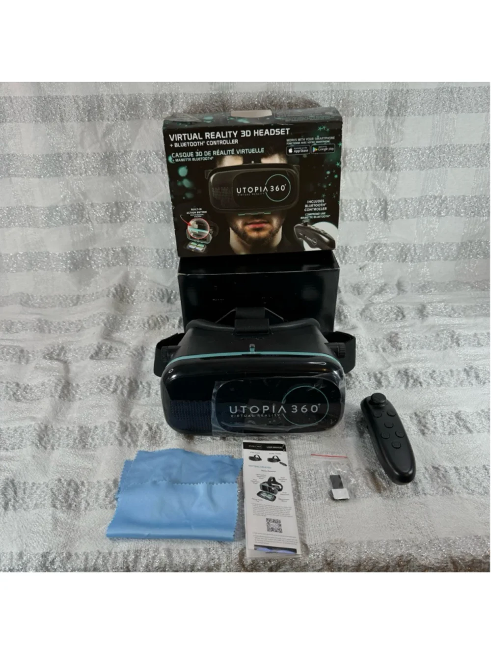 Utopia 360 Virtual Reality Headset with Bluetooth Controller - Black/Blue